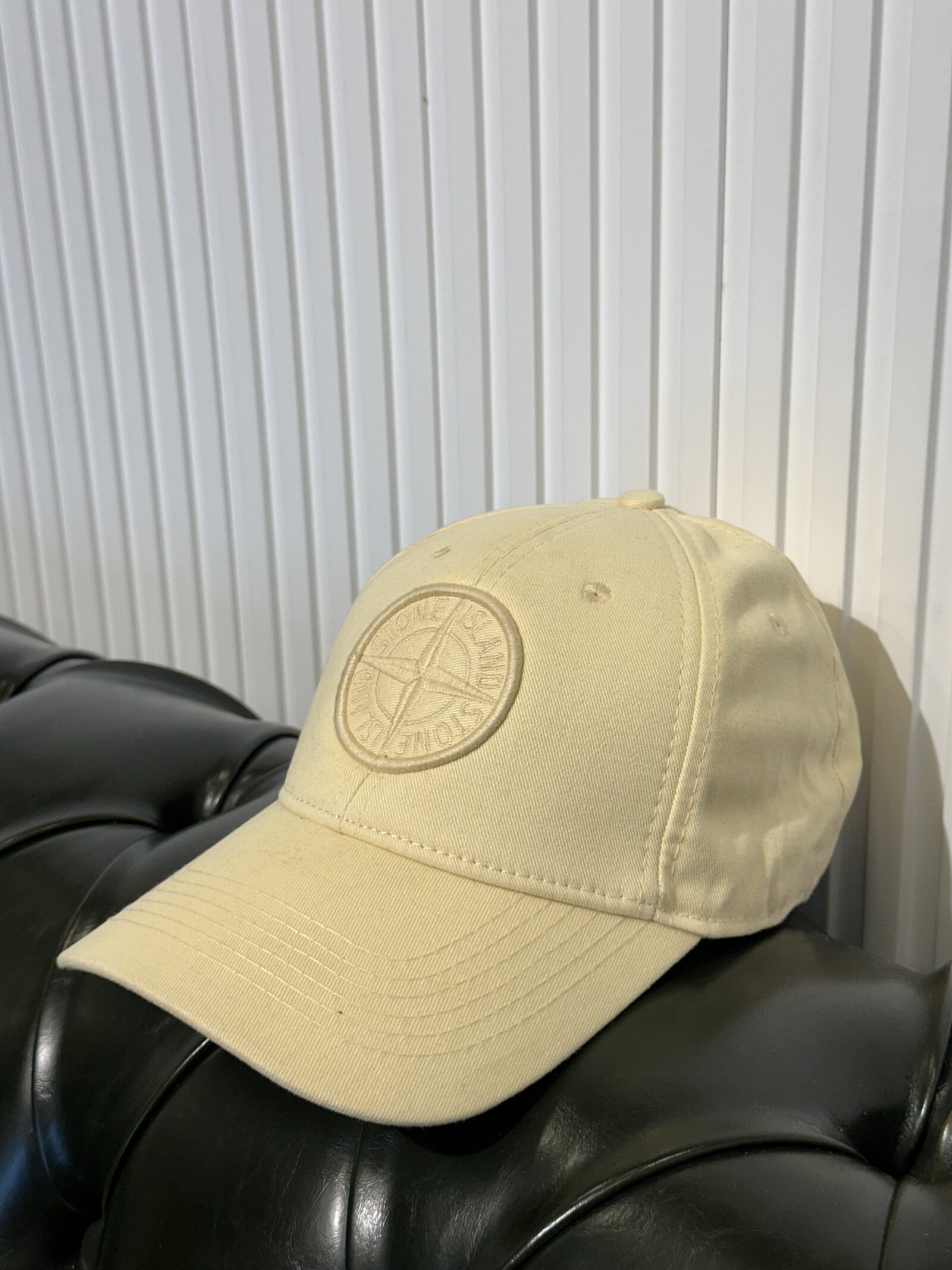 STONE ISLAND HAT