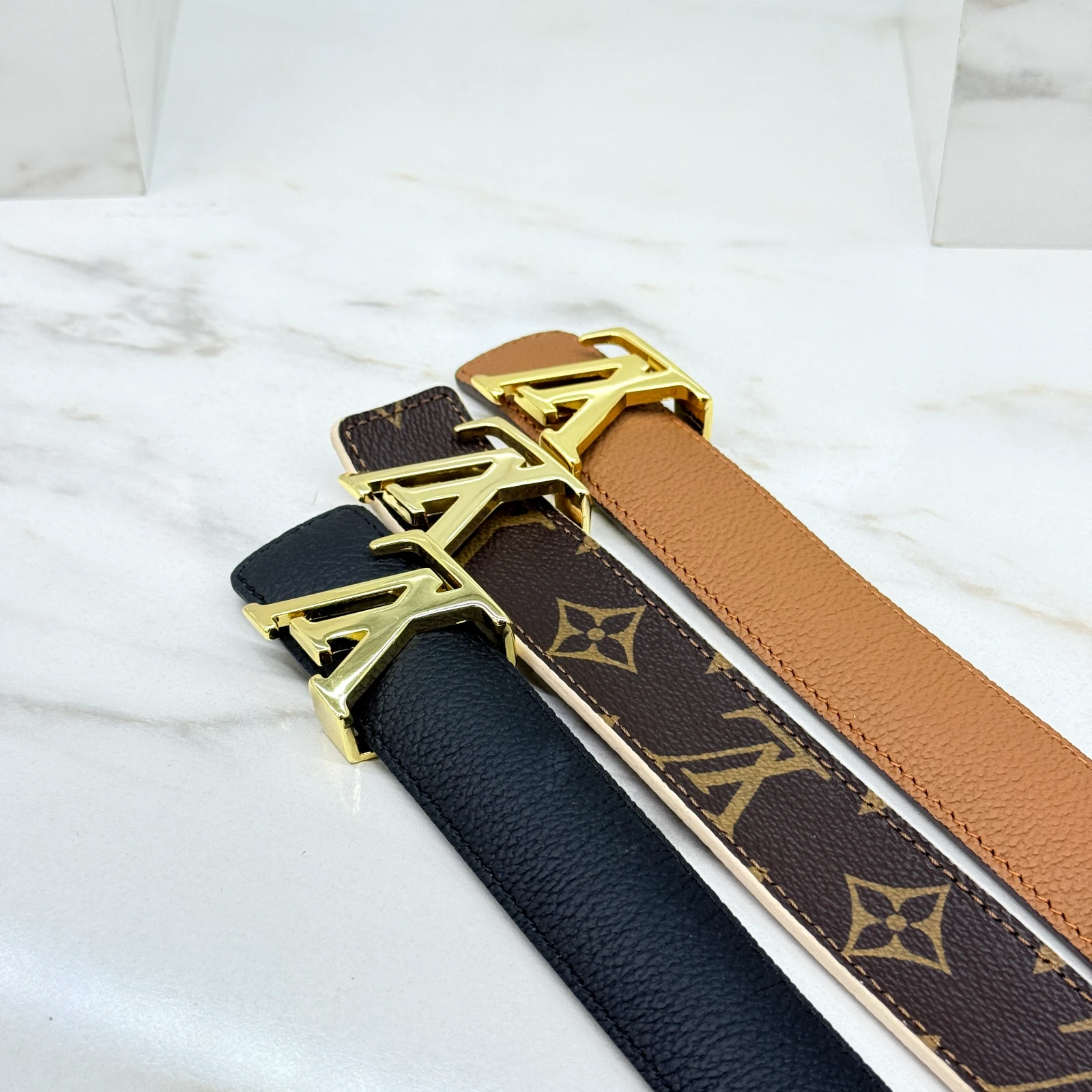 LOUIS VUITTON BELT