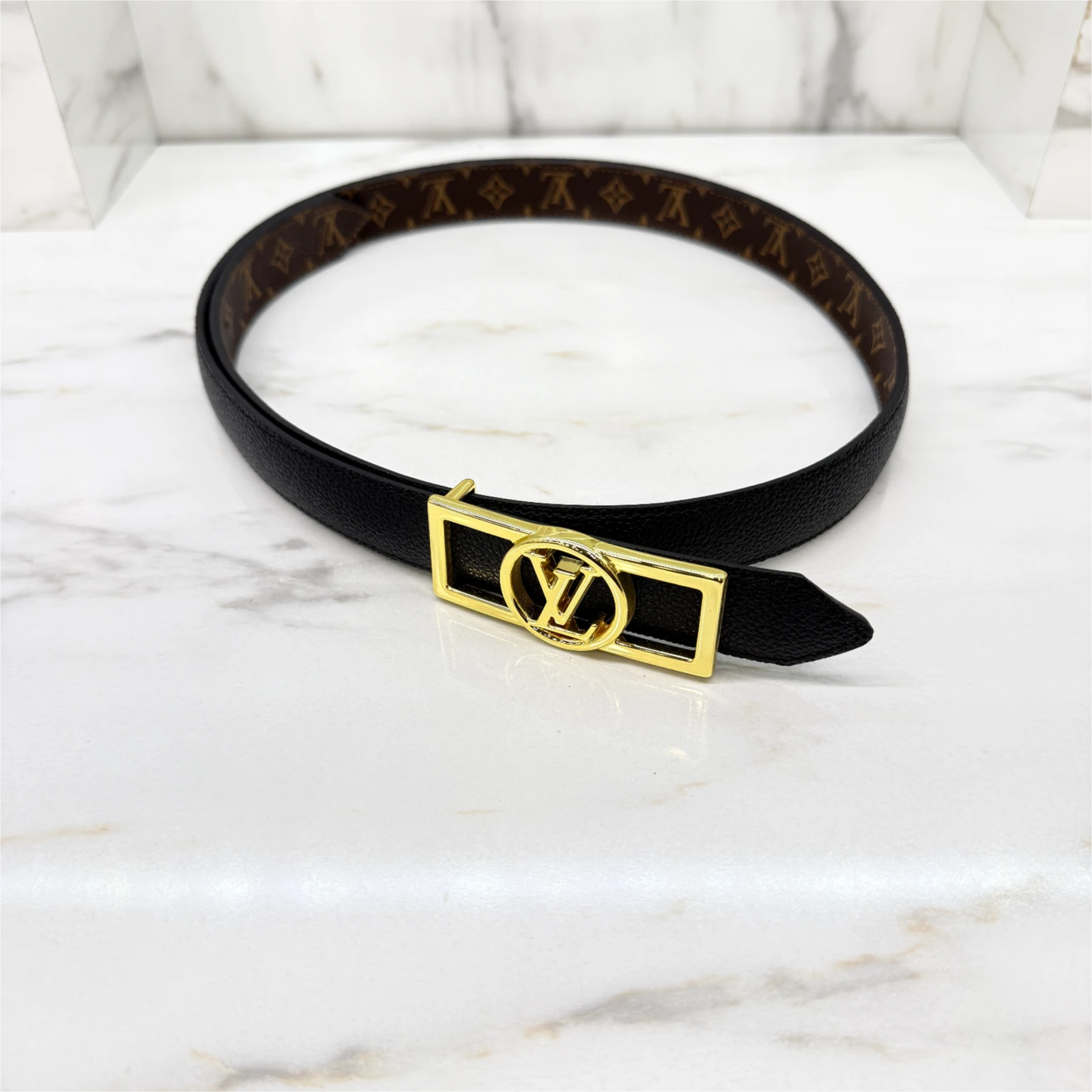 LOUIS VUITTON BELT