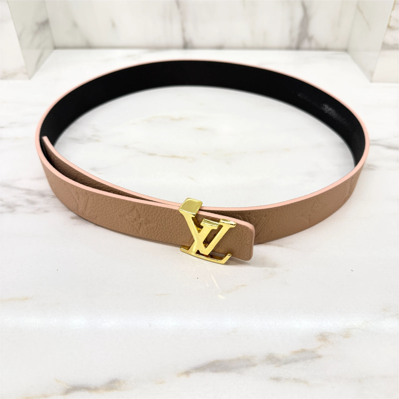 LOUIS VUITTON BELT