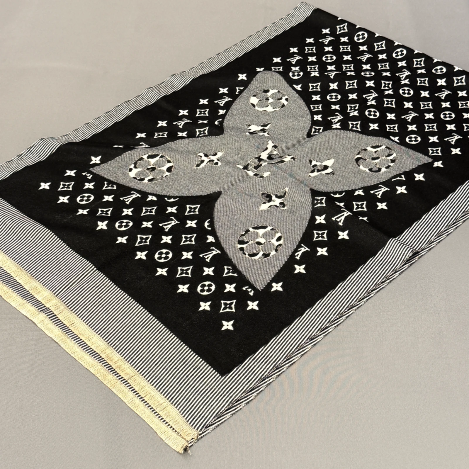 GAZELLE PORT 1048260