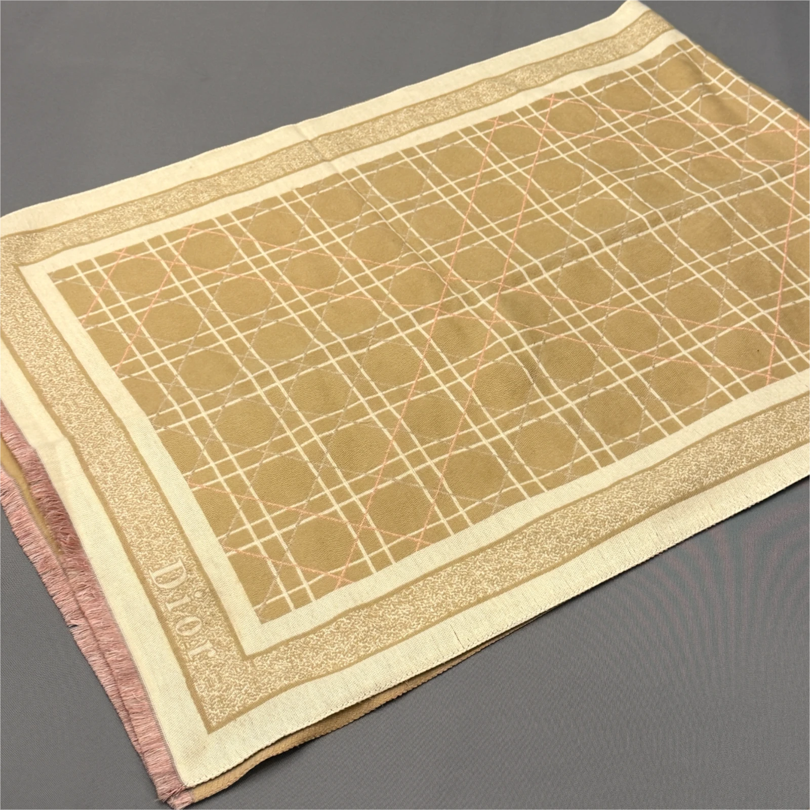 GAZELLE PORT 1048296