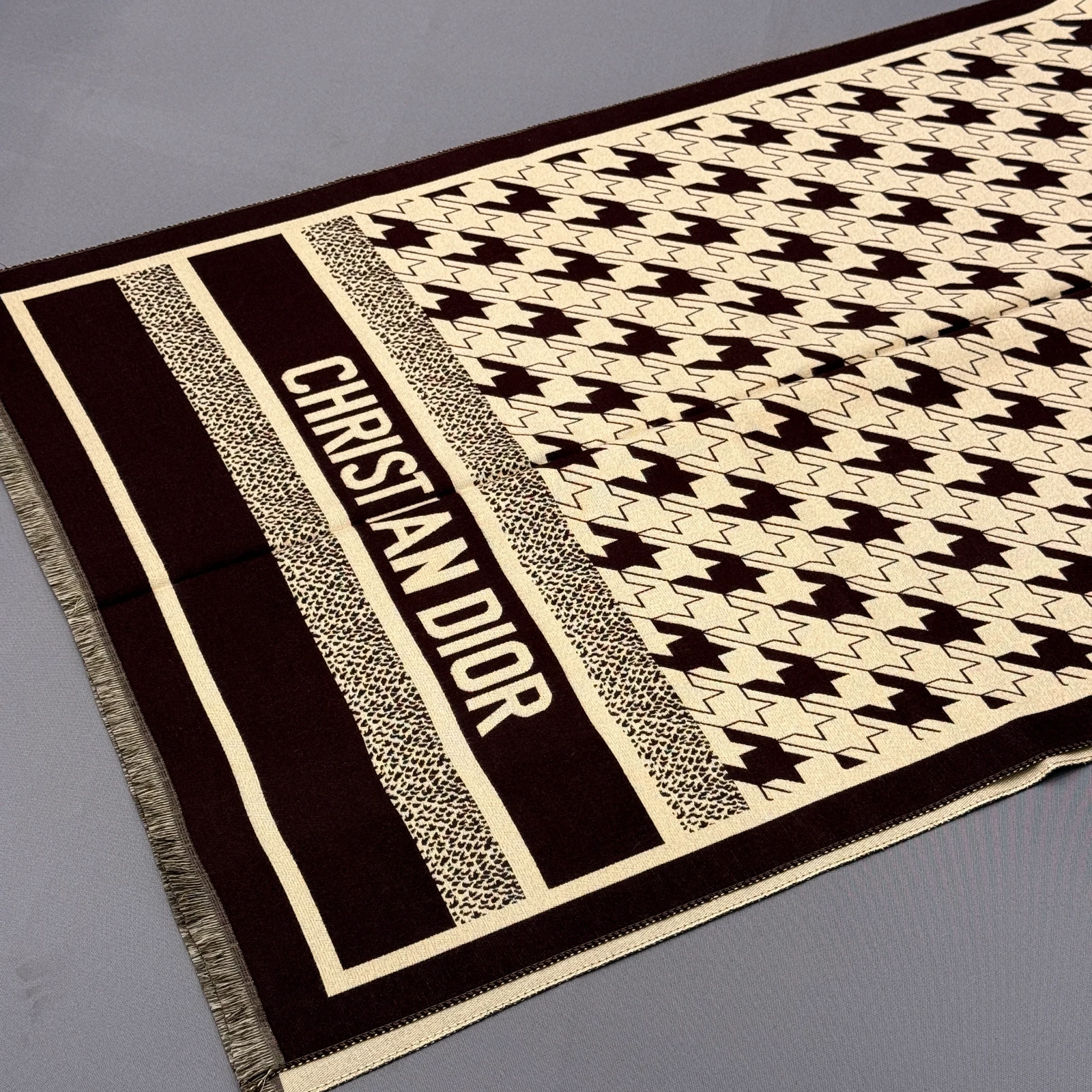 GAZELLE PORT 1048329