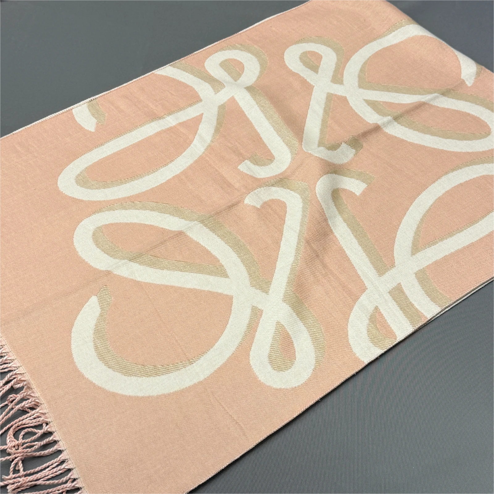 GAZELLE PORT 1048406