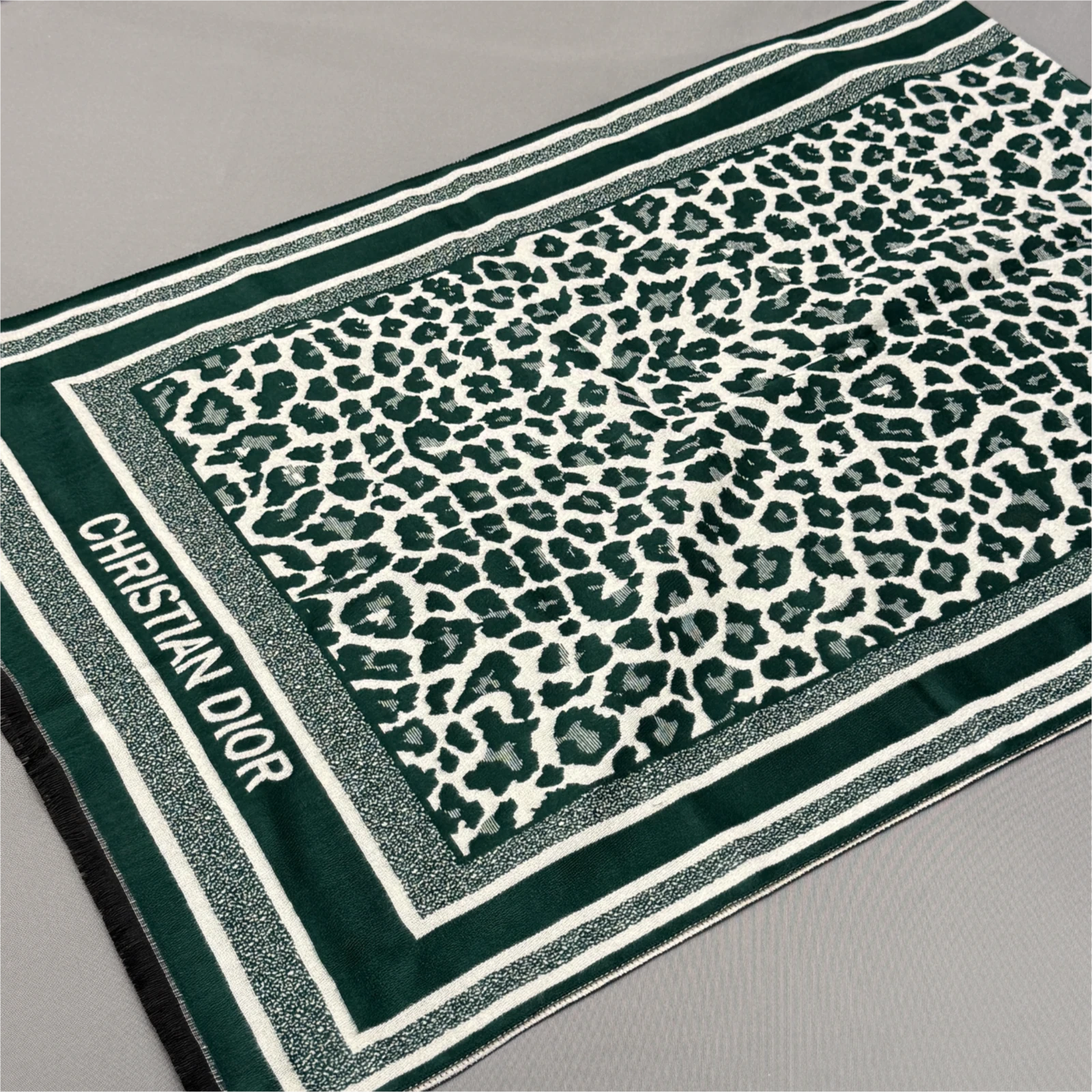 GAZELLE PORT 1048421