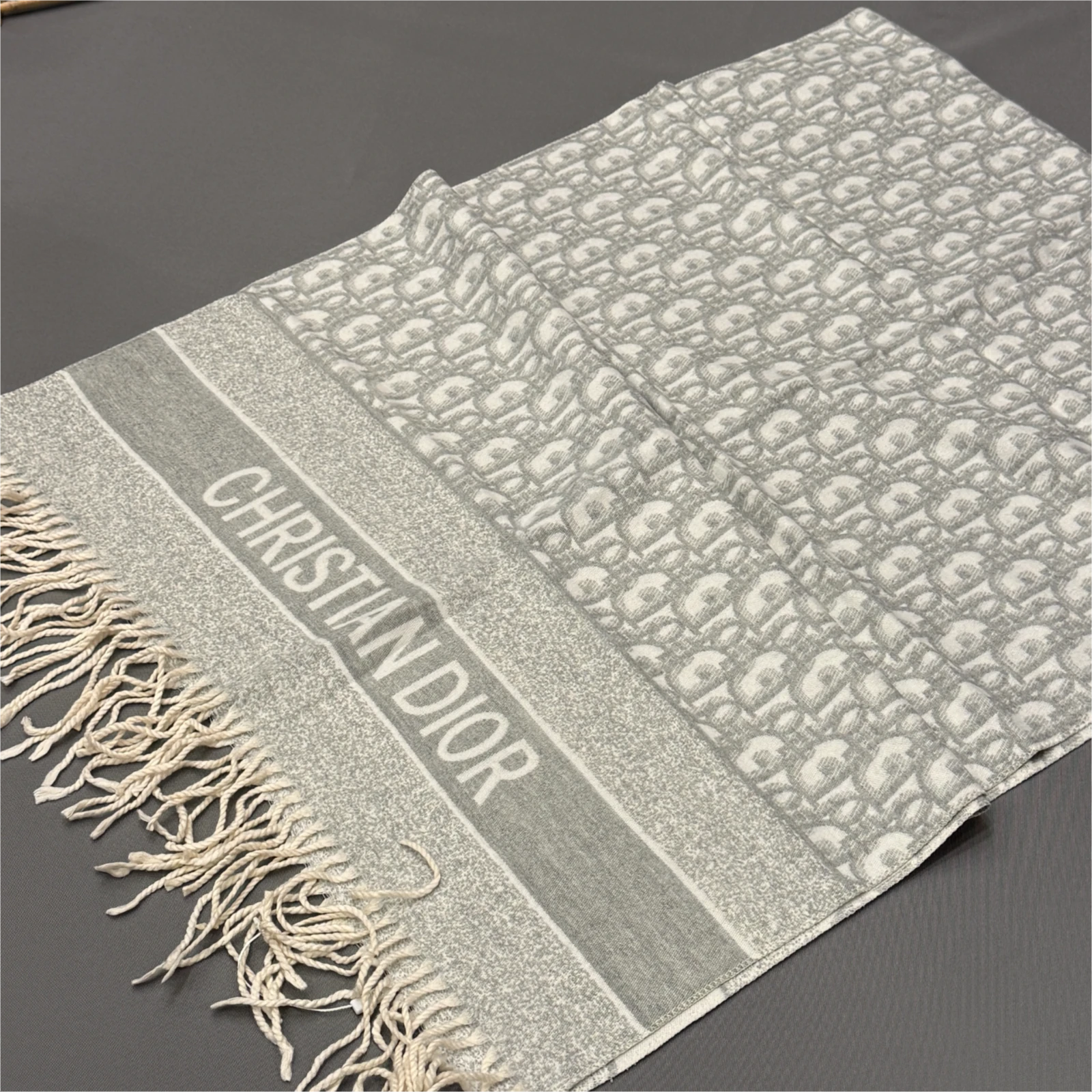 GAZELLE PORT 1048427