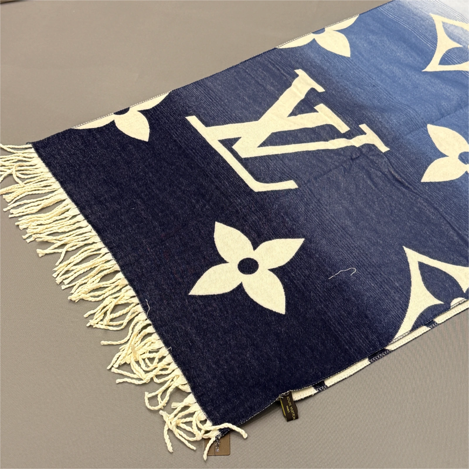 GAZELLE PORT 1048442