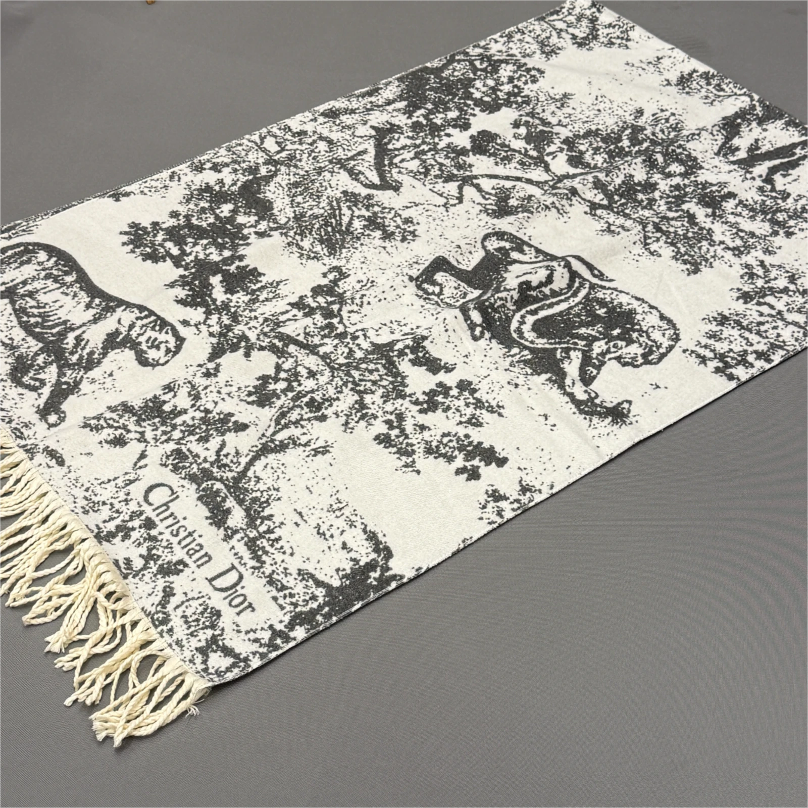 GAZELLE PORT 1048456