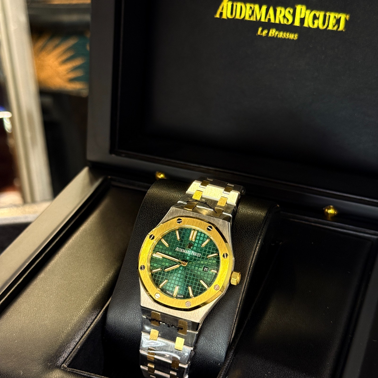 AUDEMARS PIGUET WATCH