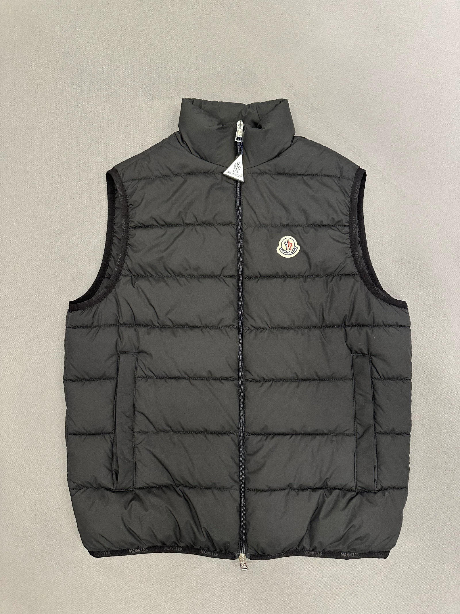 MONCLER BODY WARMER