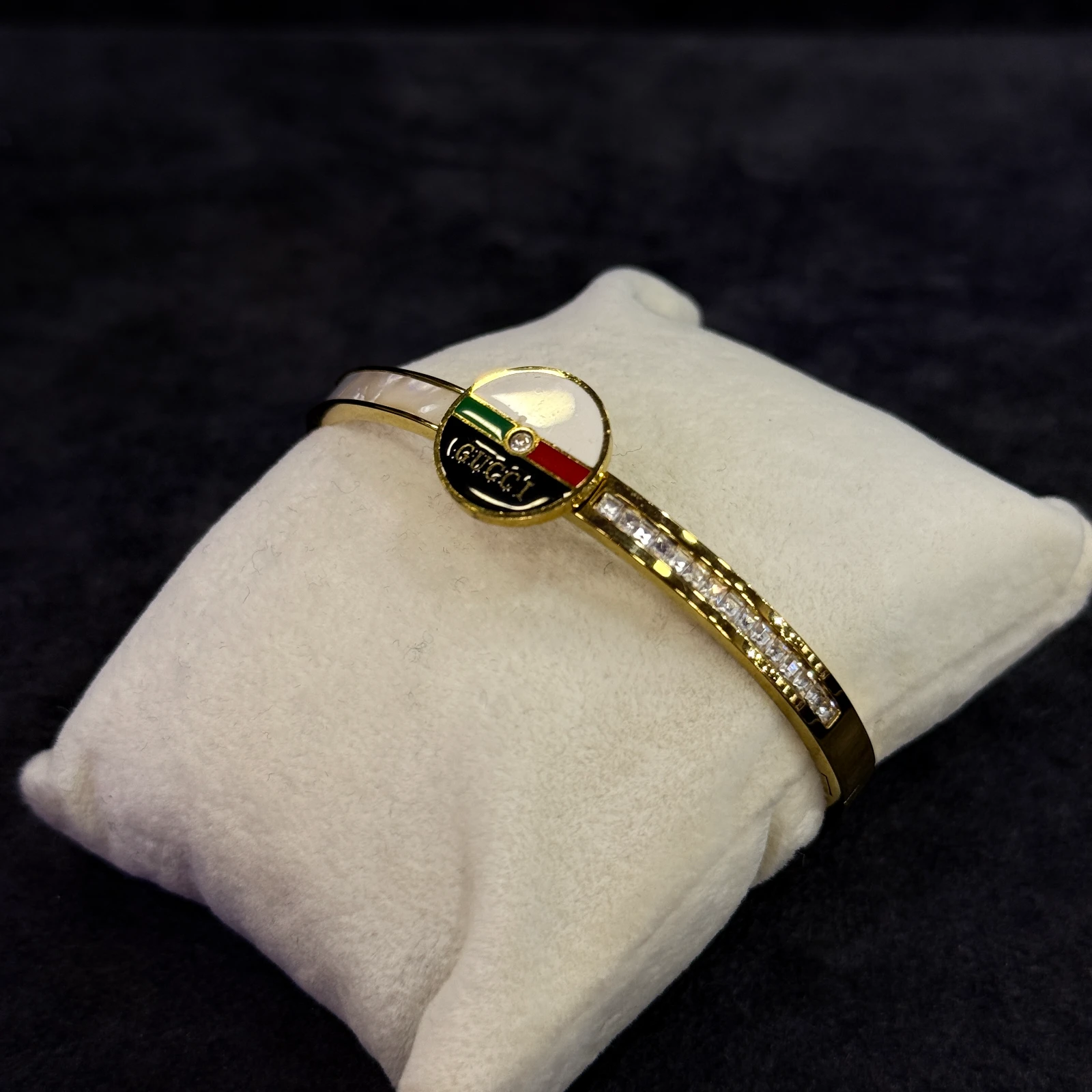 GAZELLE PORT 1051239