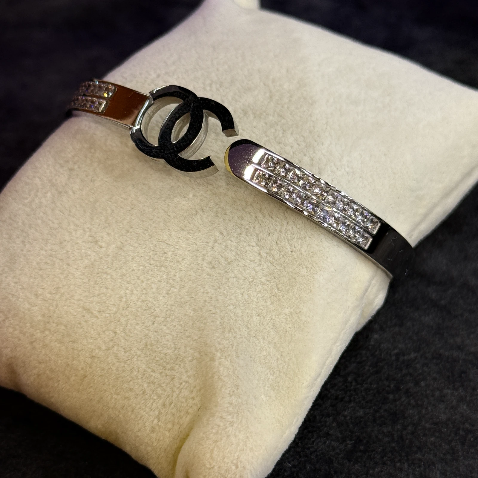 GAZELLE PORT 1051314