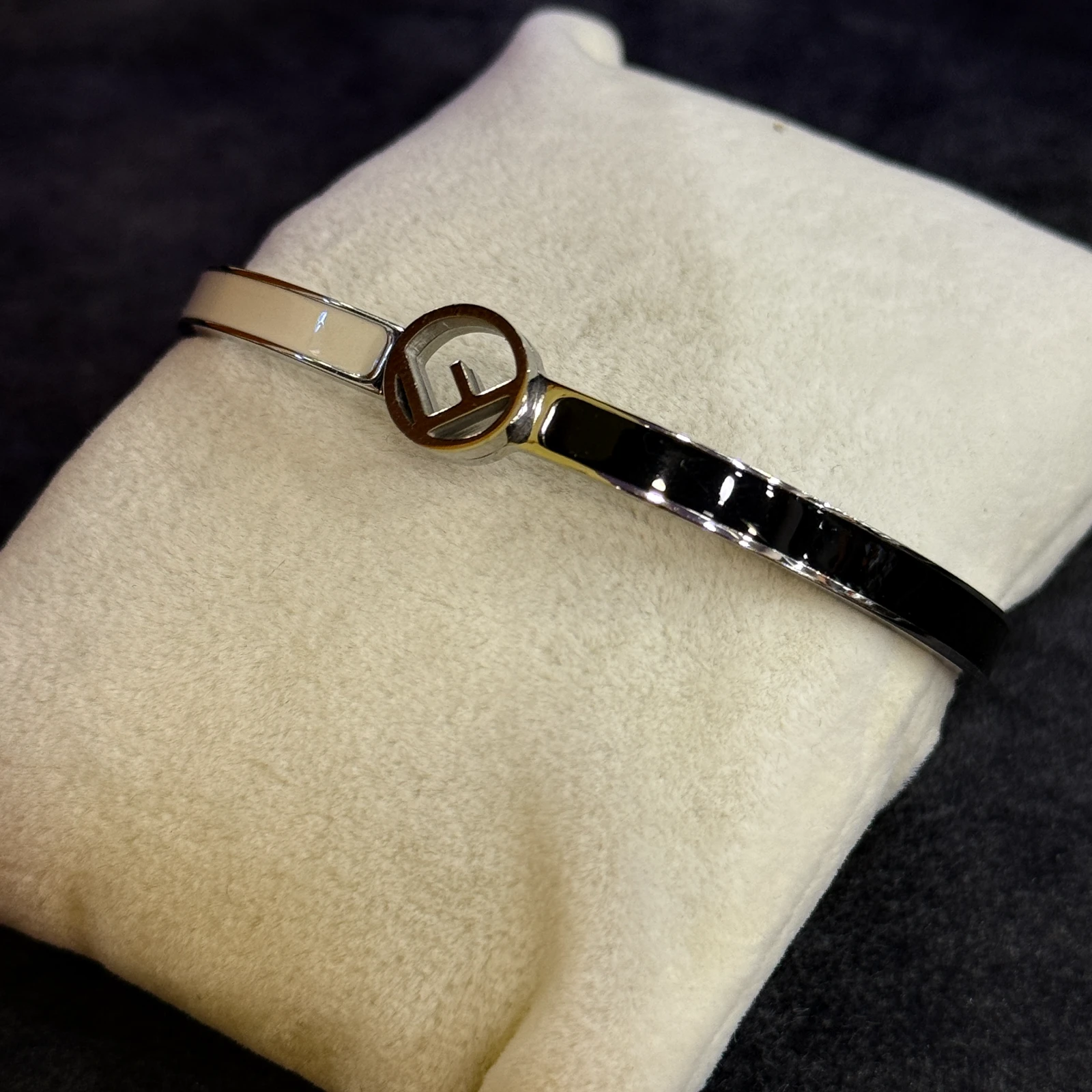 GAZELLE PORT 1051344