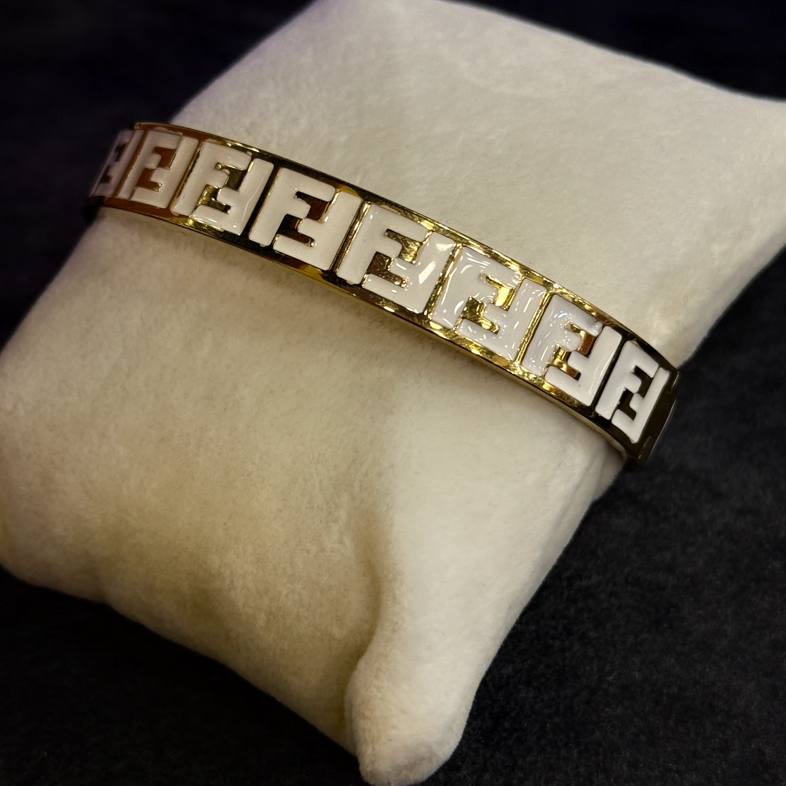 GAZELLE PORT 1051380