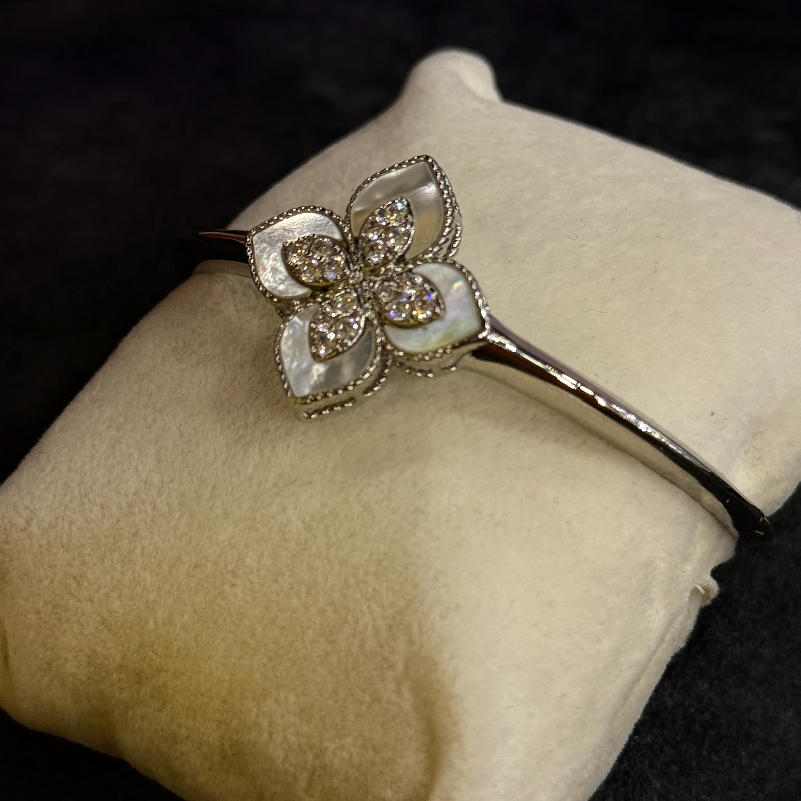 GAZELLE PORT 1051441