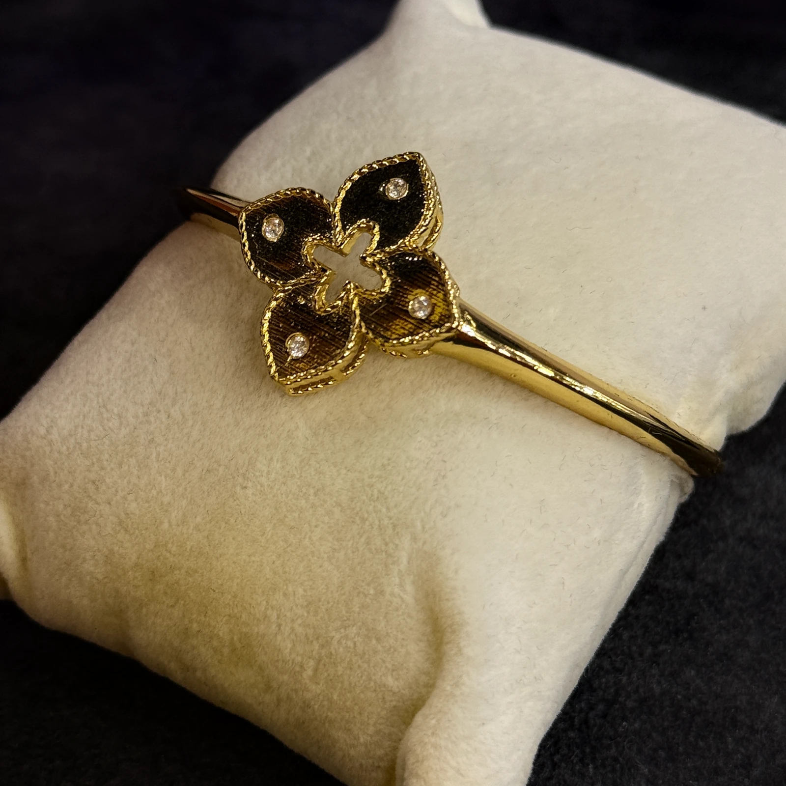 GAZELLE PORT 1051442