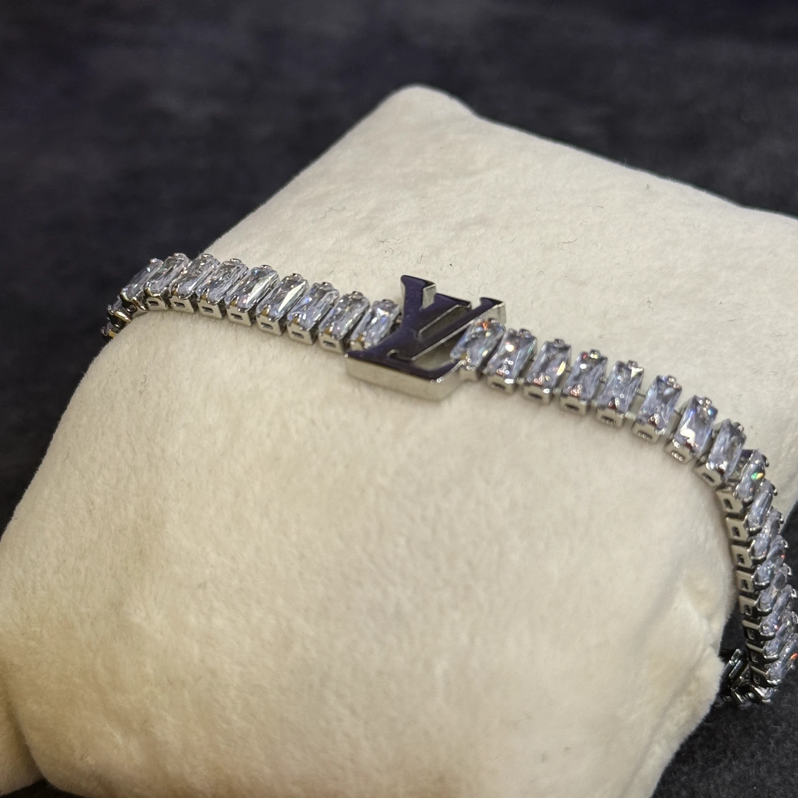 GAZELLE PORT 1051572