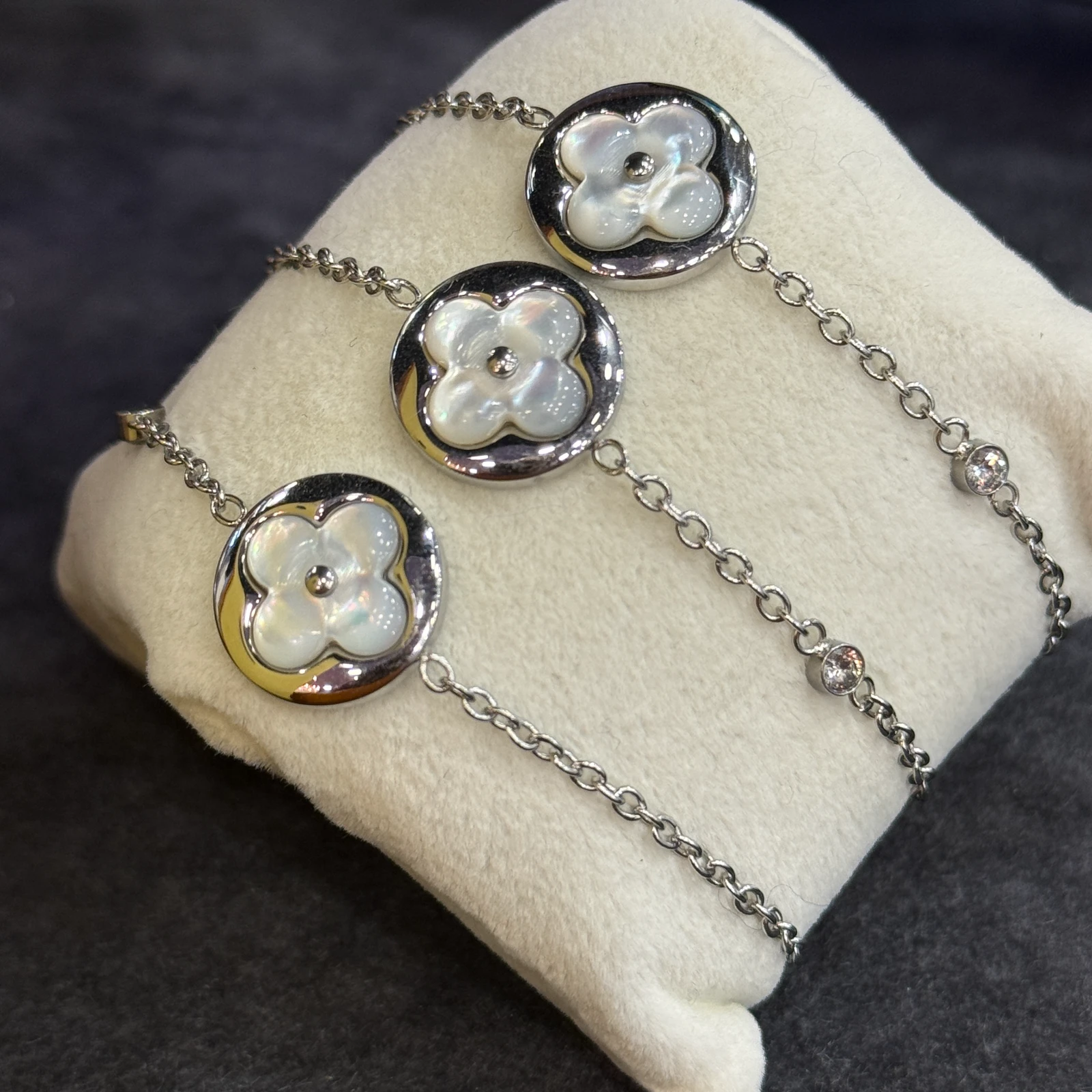 GAZELLE PORT 1051576