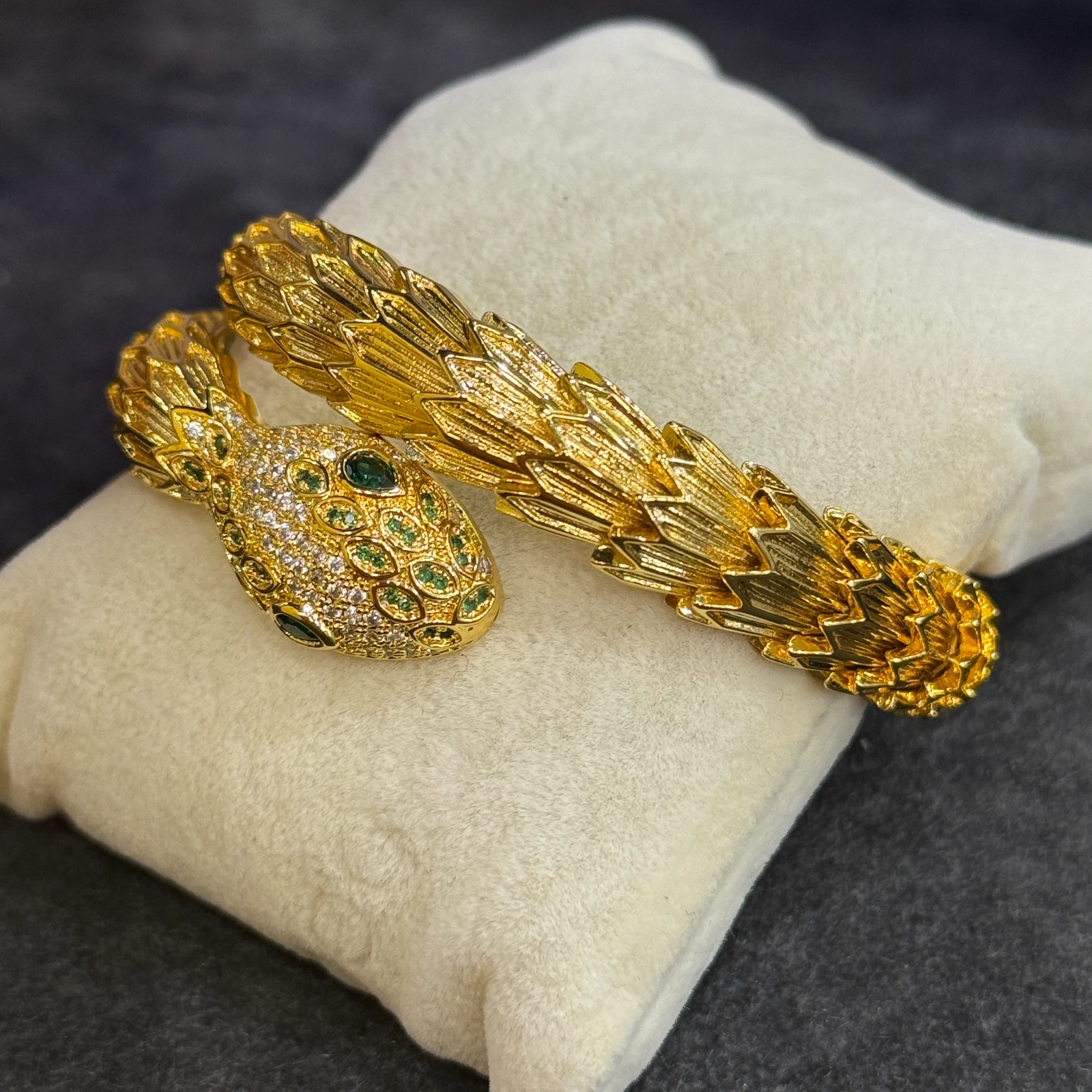 GAZELLE PORT 1051589