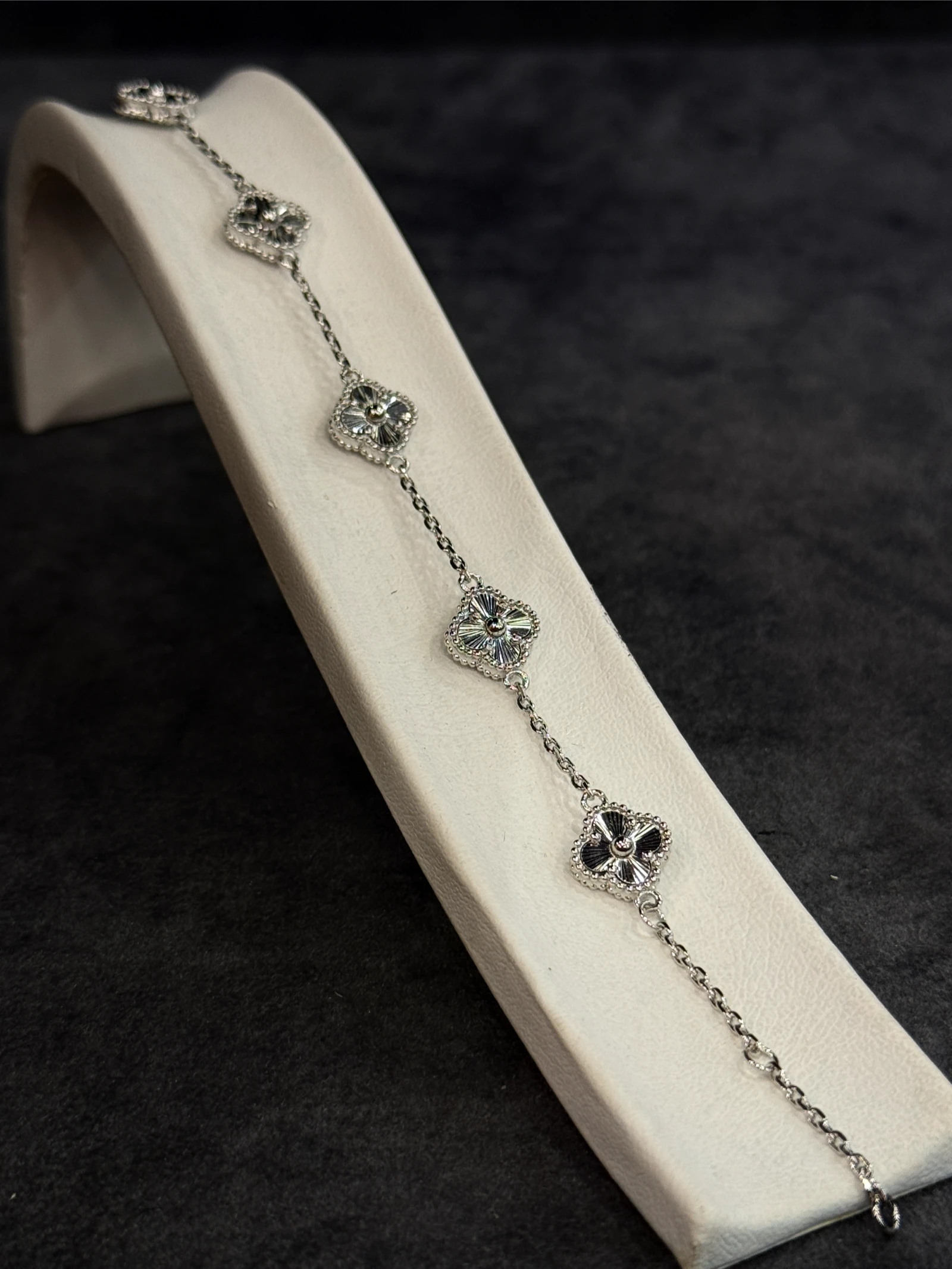 GAZELLE PORT 1051697