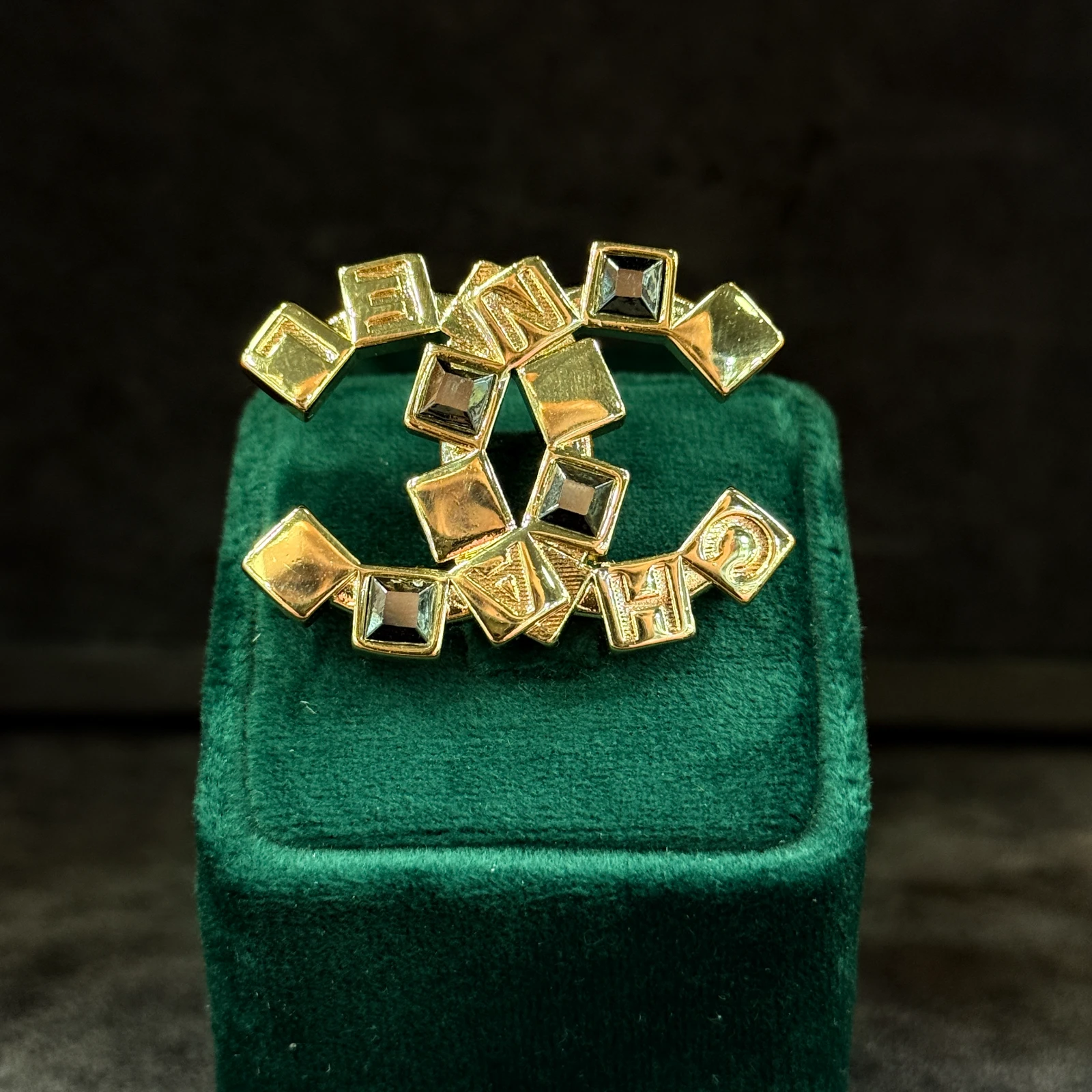 GAZELLE PORT 1051788