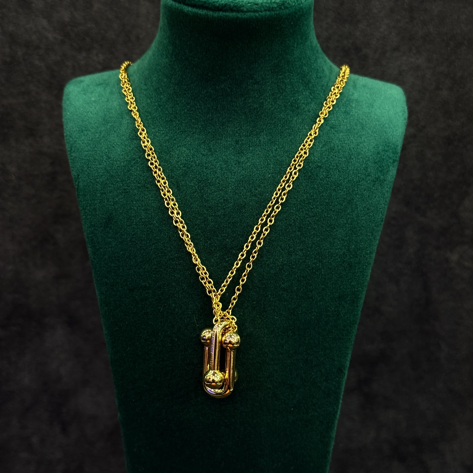 GAZELLE PORT 1053696