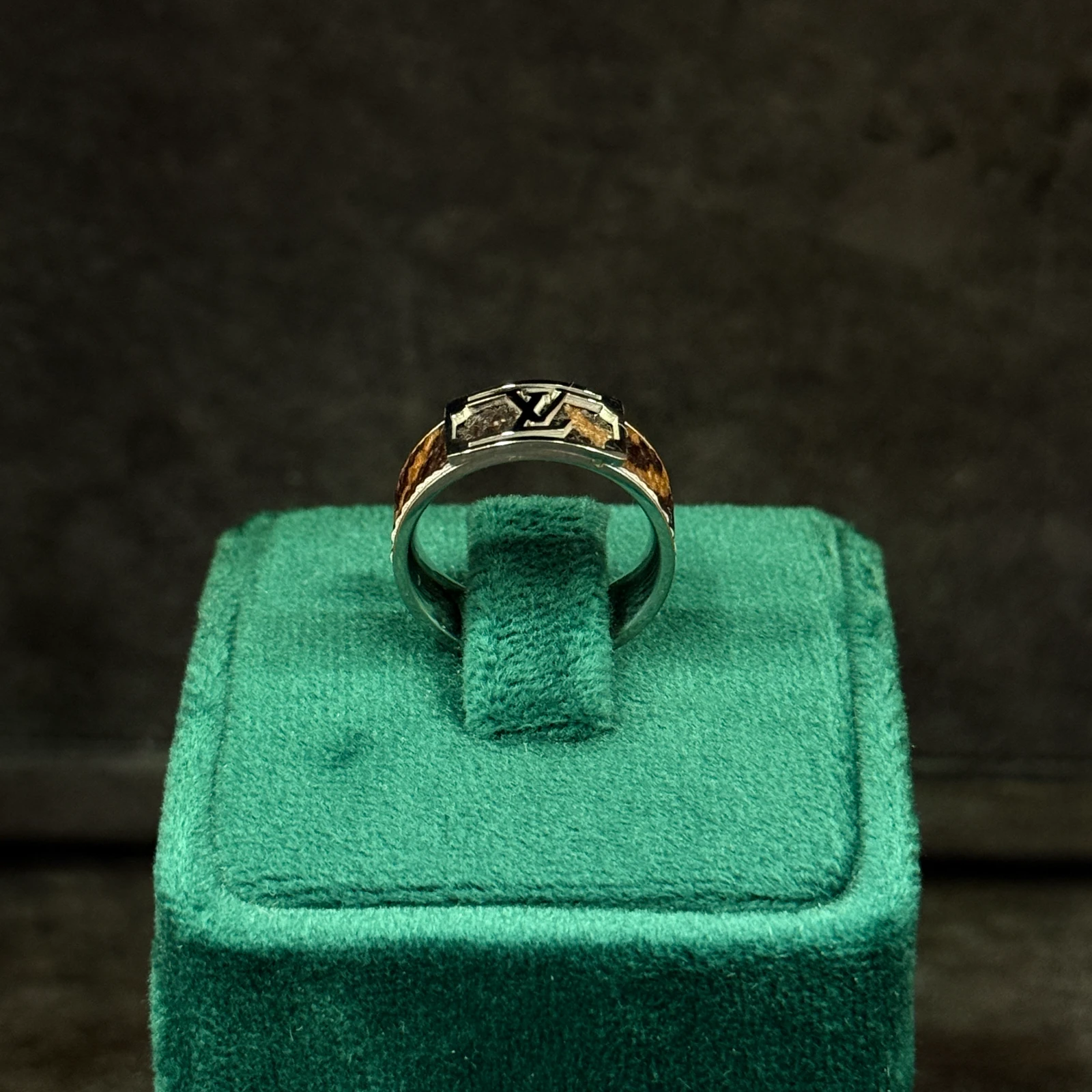 GAZELLE PORT 1053857