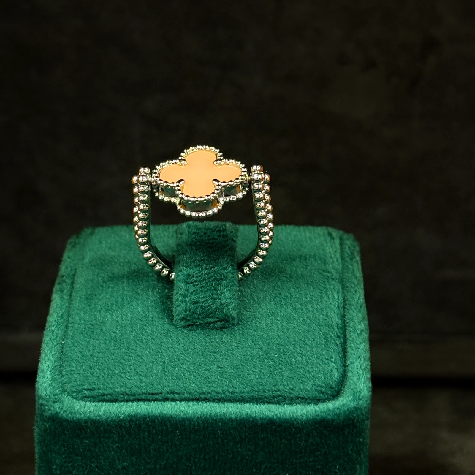 GAZELLE PORT 1053881