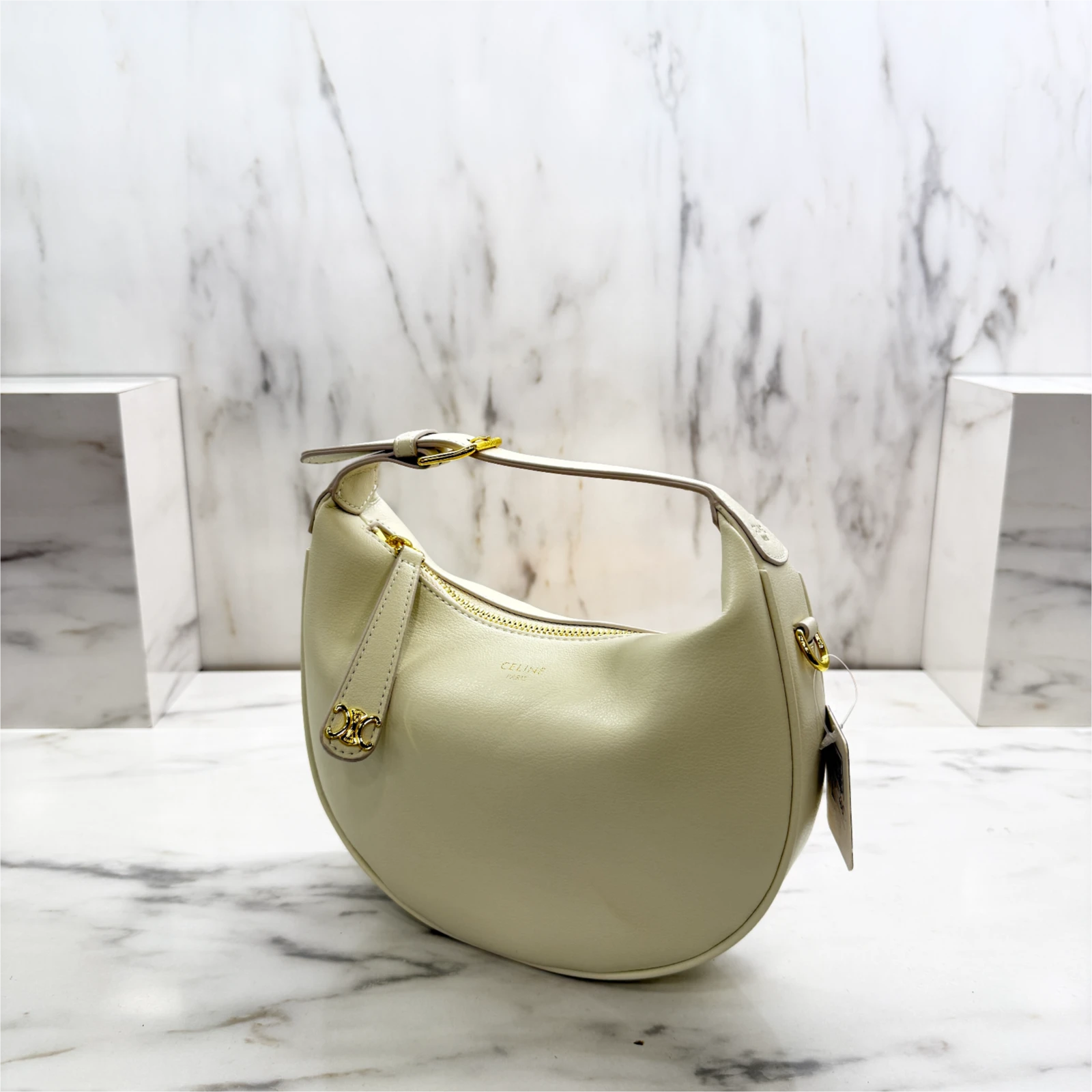 GAZELLE PORT 1054037