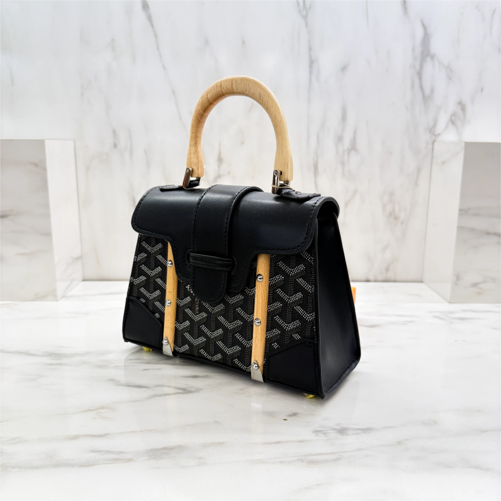 GAZELLE PORT 1054408