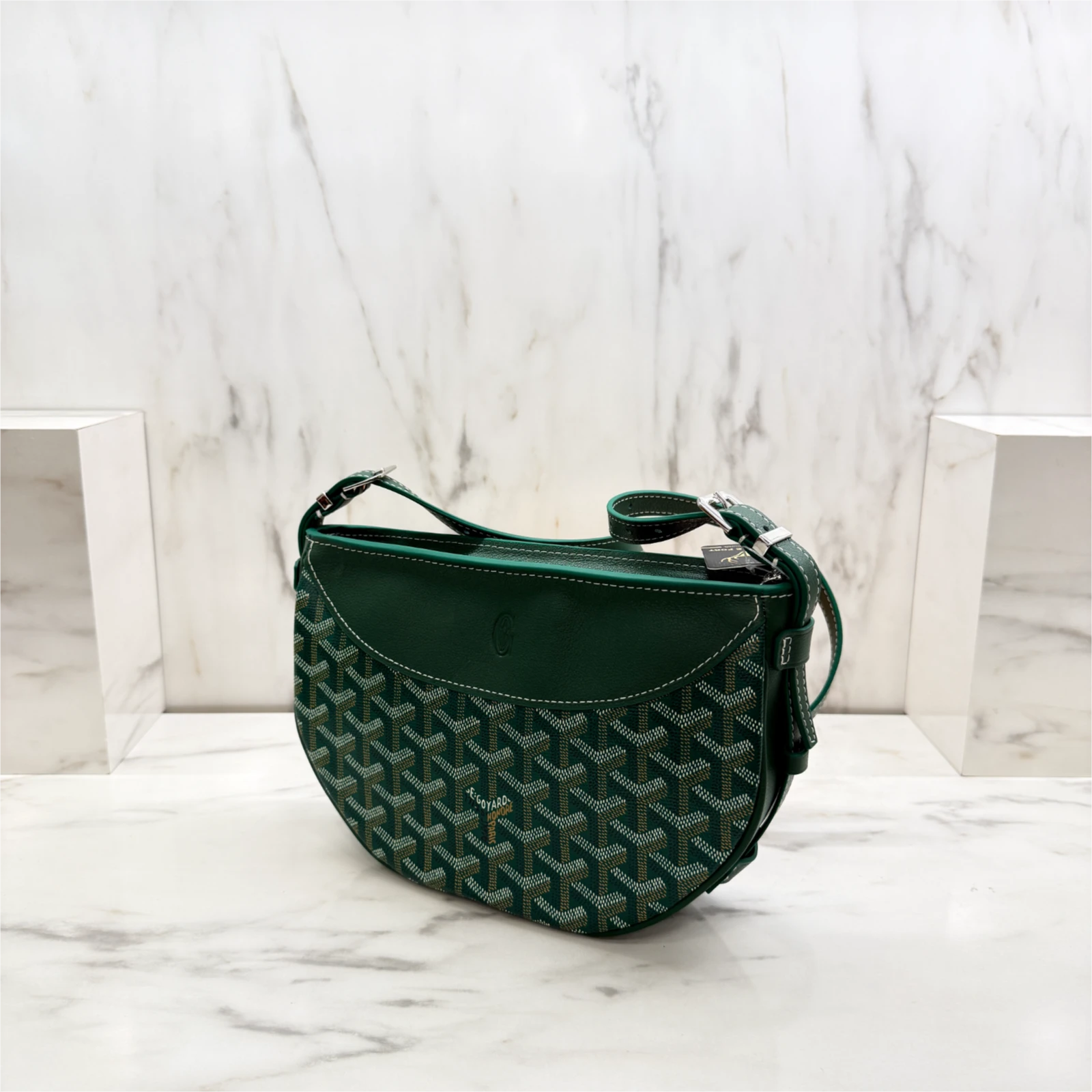 GAZELLE PORT 1054420