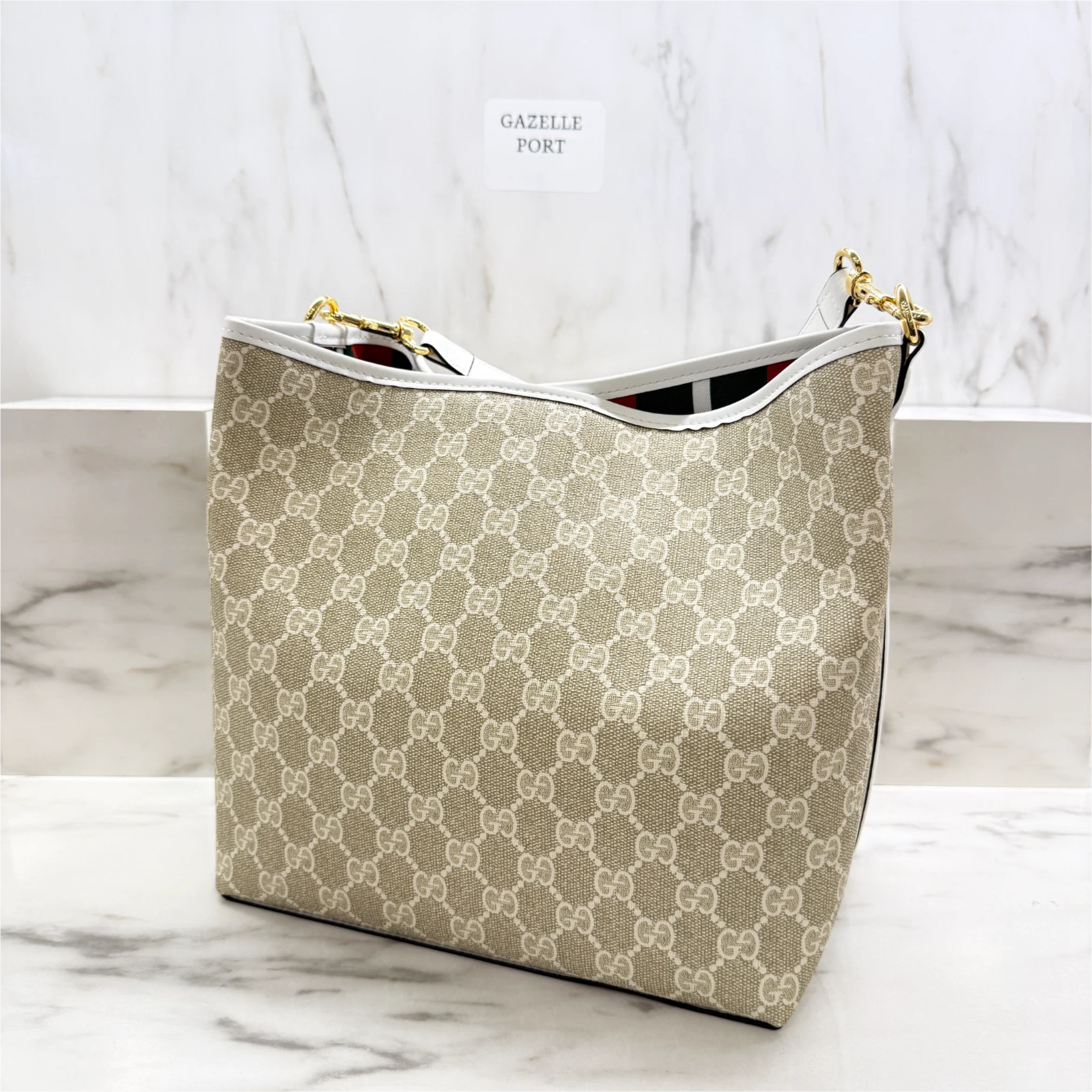 GAZELLE PORT 1054516