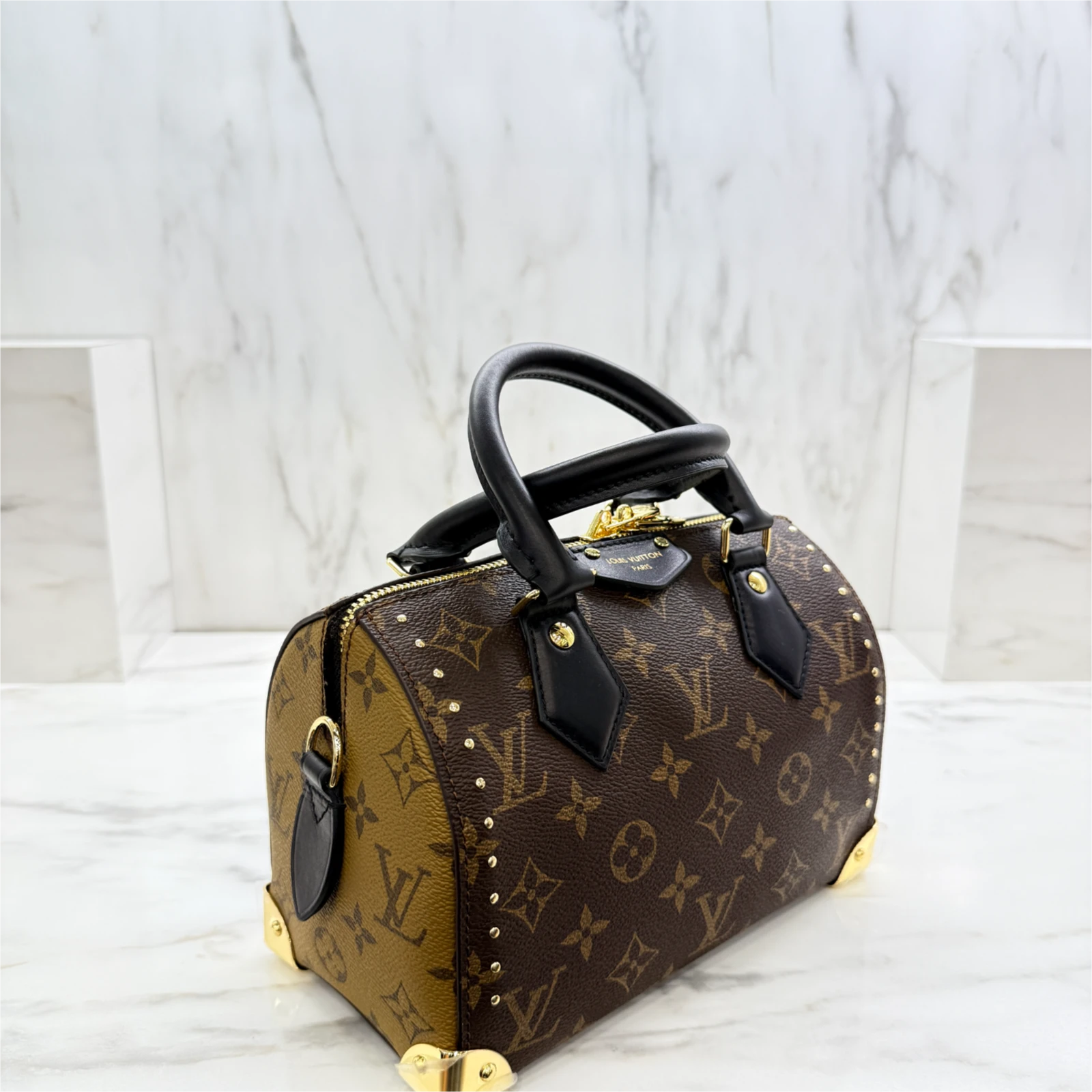 GAZELLE PORT 1054675