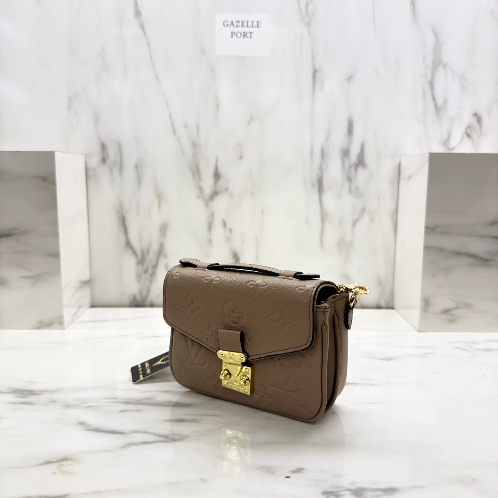 GAZELLE PORT 1054836