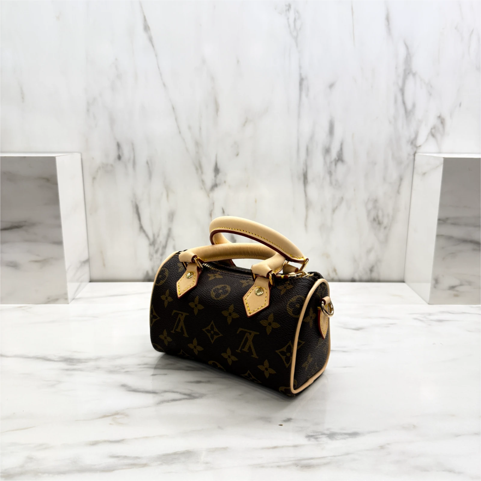 GAZELLE PORT 1054860