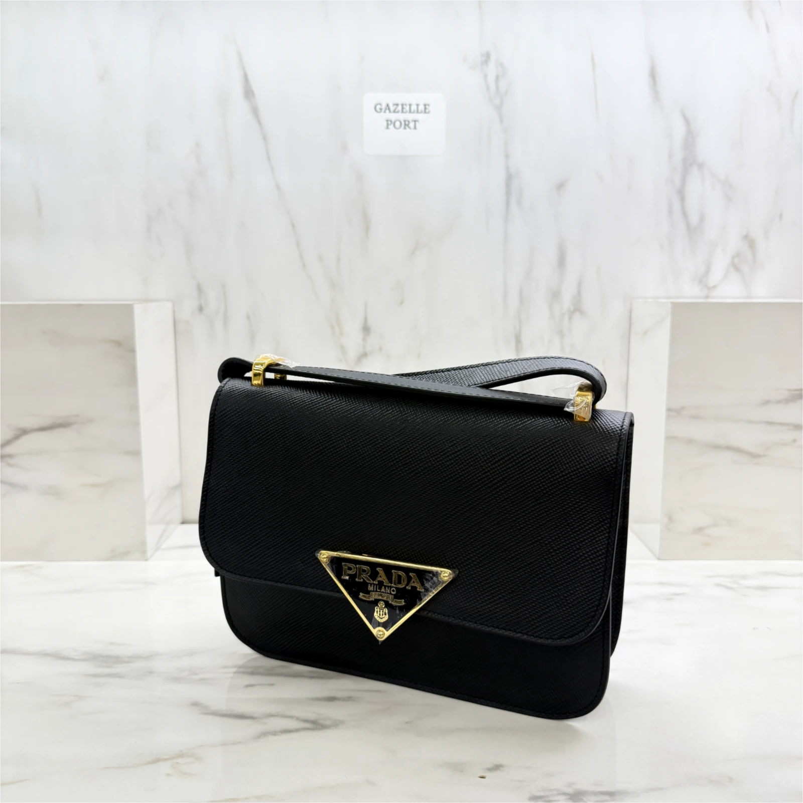 GAZELLE PORT 1055008