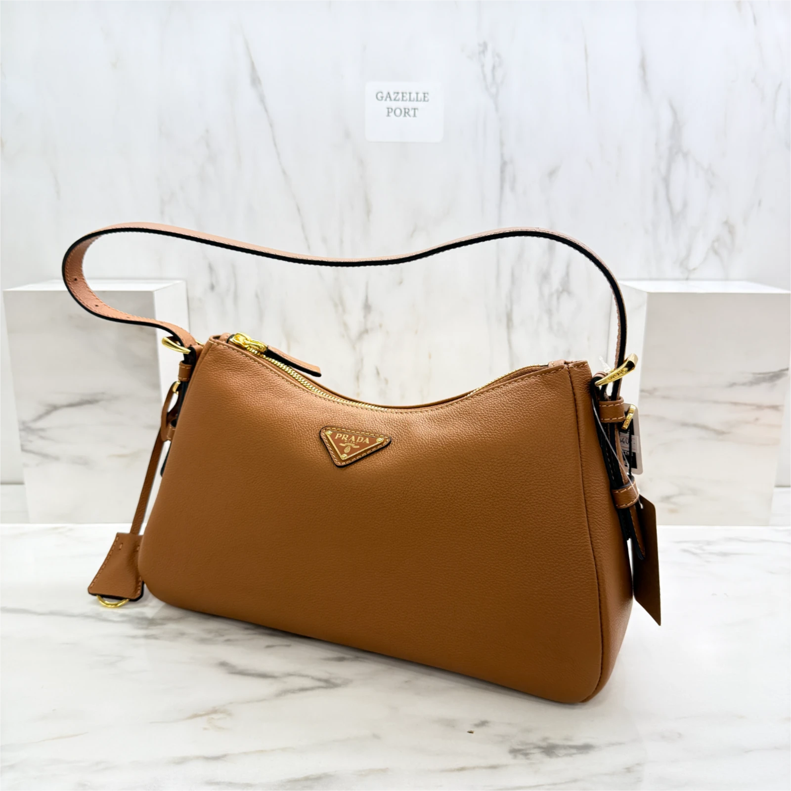 GAZELLE PORT 1055073