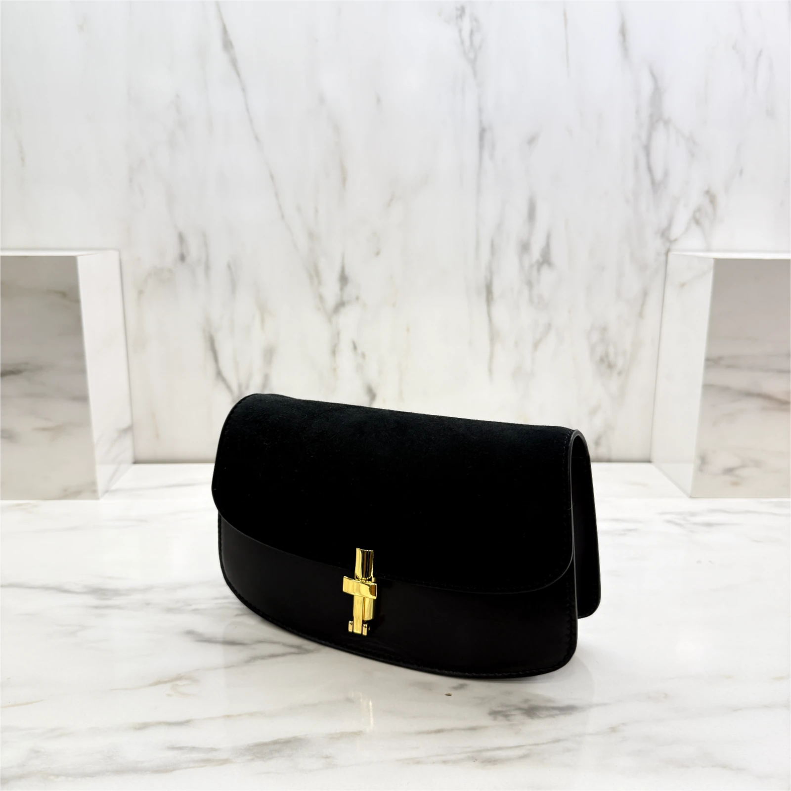 GAZELLE PORT 1055109